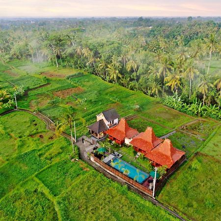 One Bedroom Grand Javanese Joglo Ubud 1 外观 照片