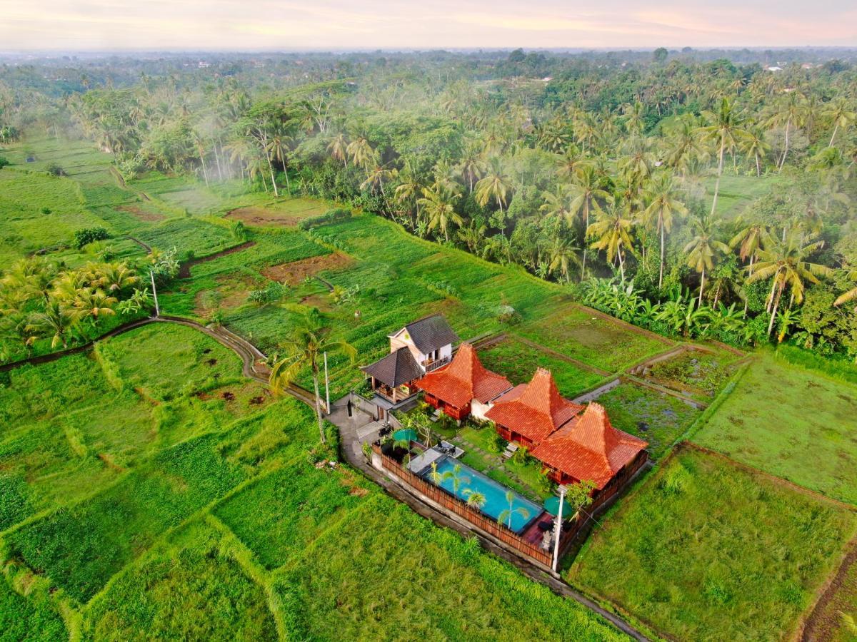 One Bedroom Grand Javanese Joglo Ubud 1 外观 照片